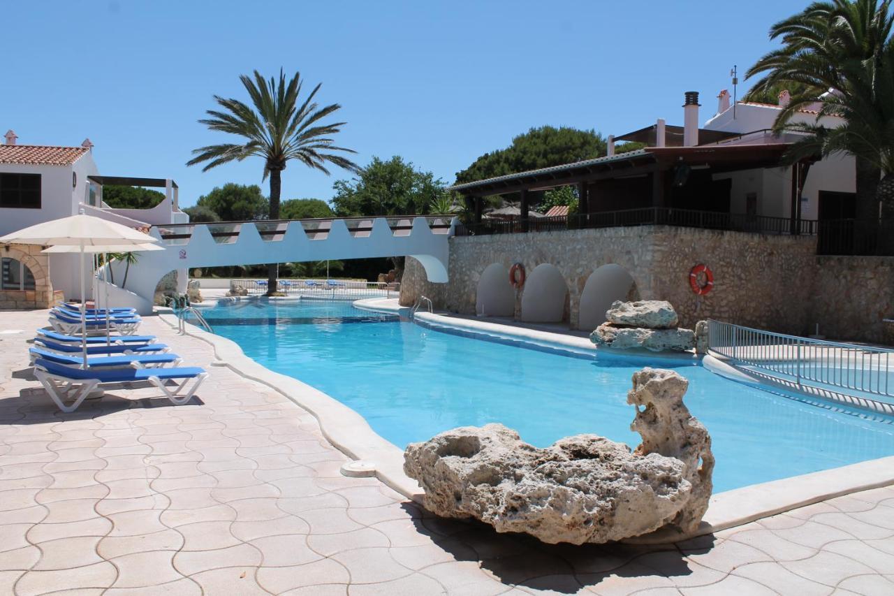 Apartaments Talayot Cala'N Blanes  Екстер'єр фото