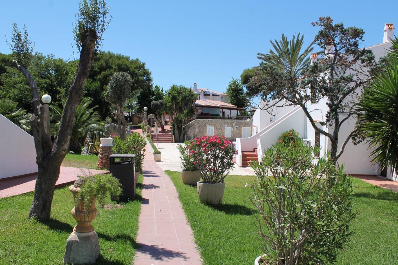 Apartaments Talayot Cala'N Blanes  Екстер'єр фото