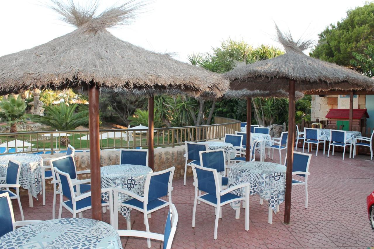 Apartaments Talayot Cala'N Blanes  Екстер'єр фото
